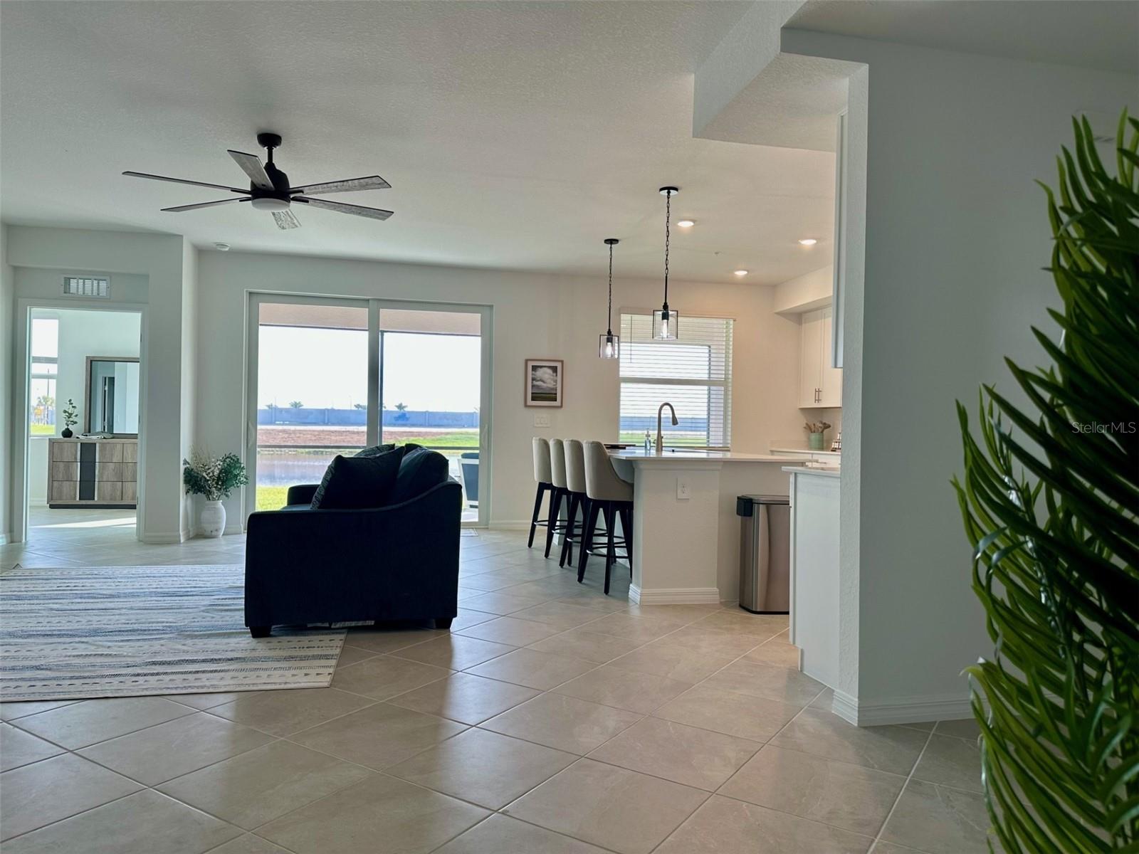 Image 6 of 40 For 12680 Radiance Court 102