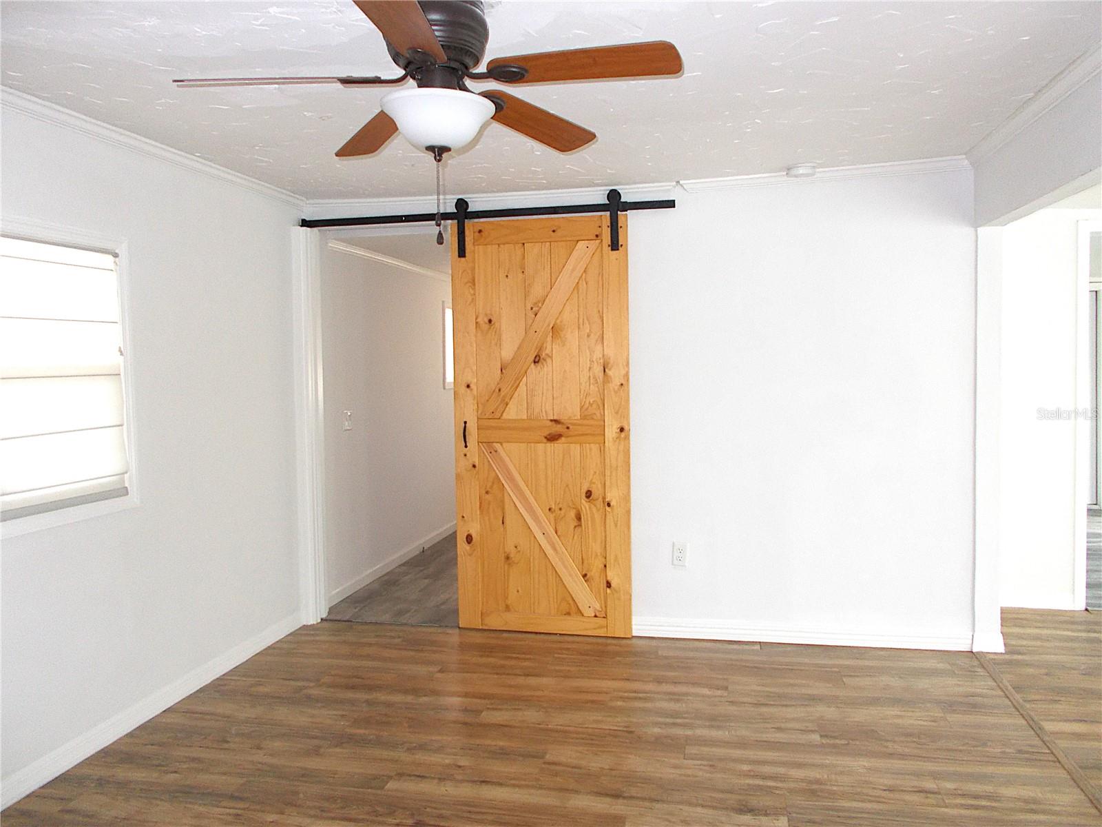 Image 5 of 25 For 373 Longwood Drive