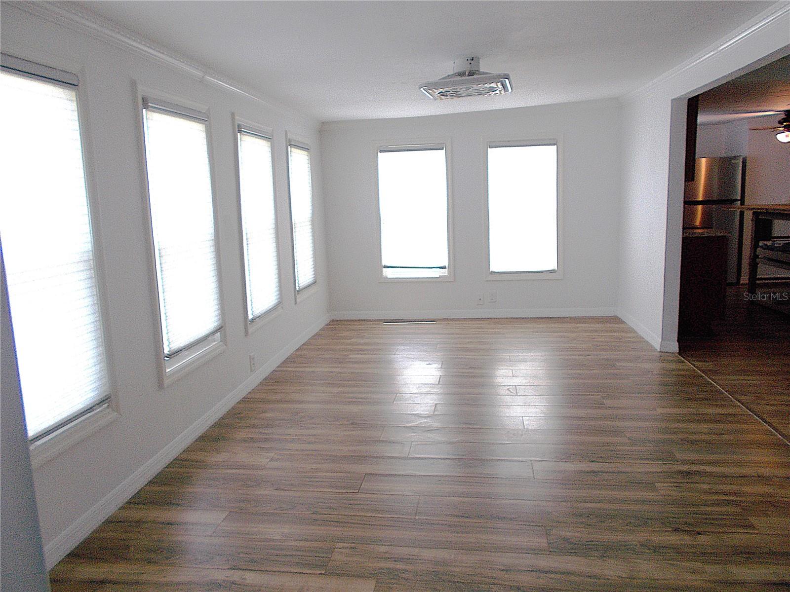 Image 8 of 25 For 373 Longwood Drive
