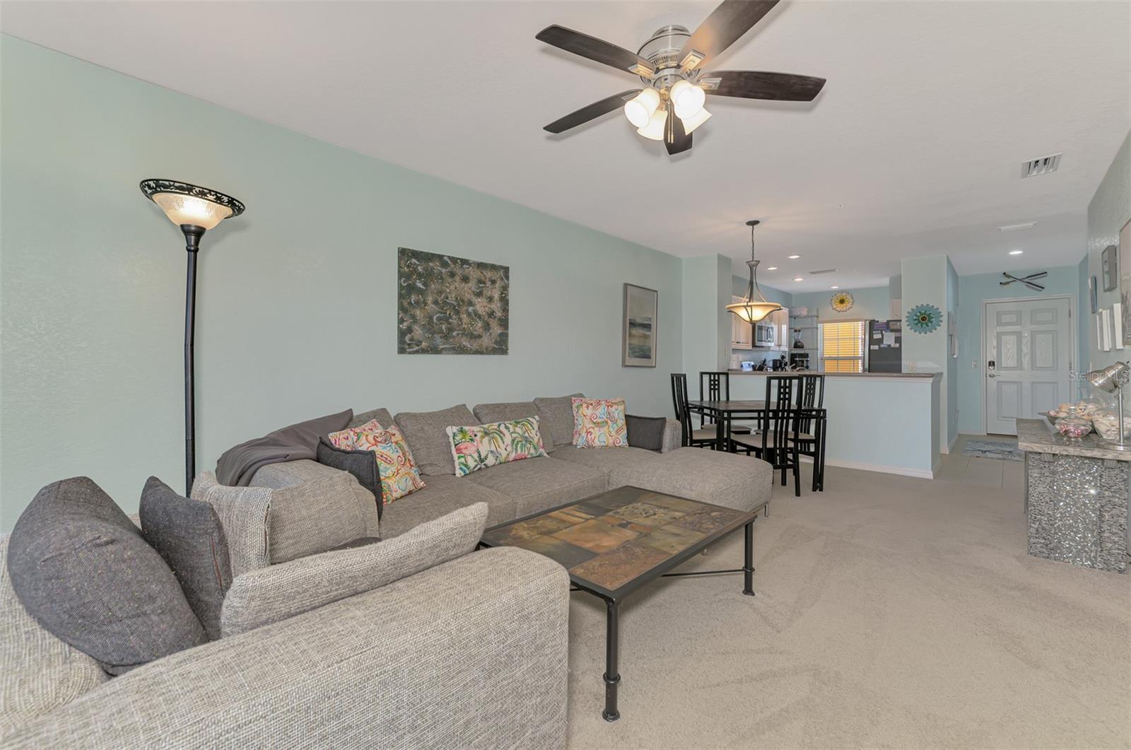 Image 16 of 67 For 8409 Placida Road 206