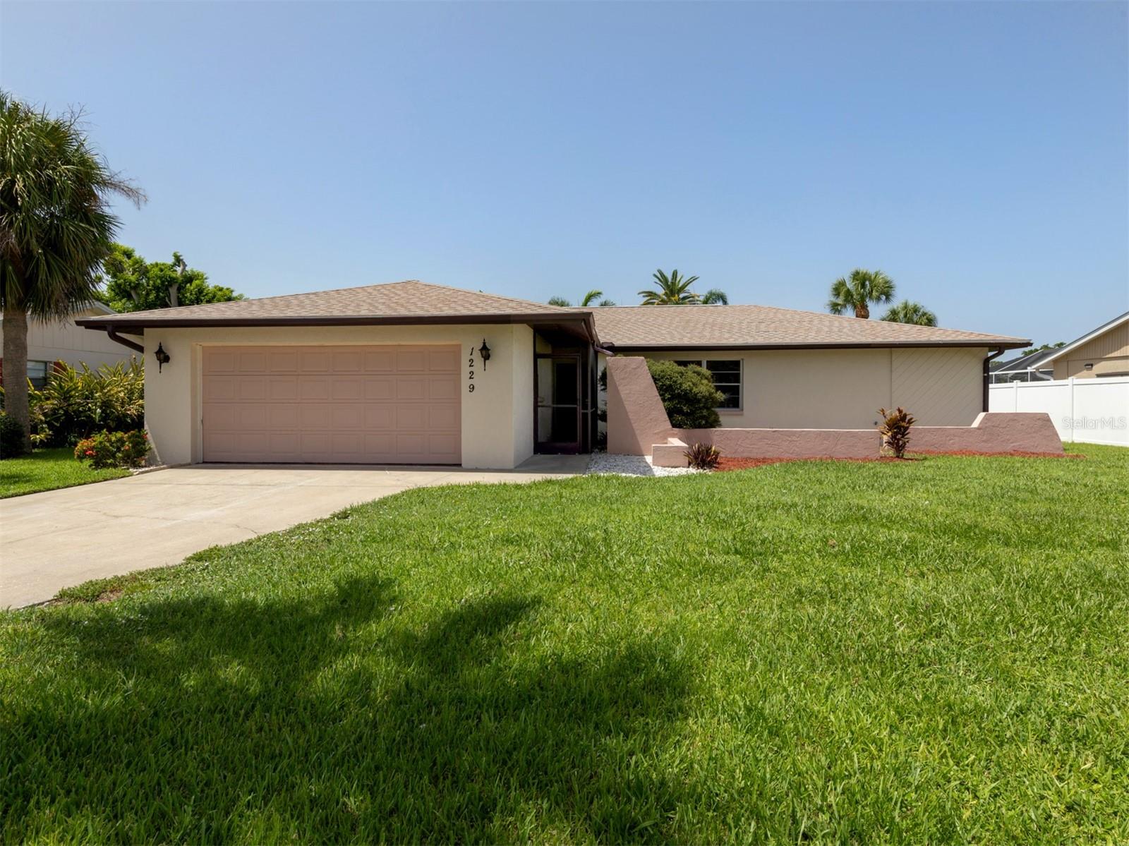 Image 2 of 82 For 1229 Lucaya Avenue
