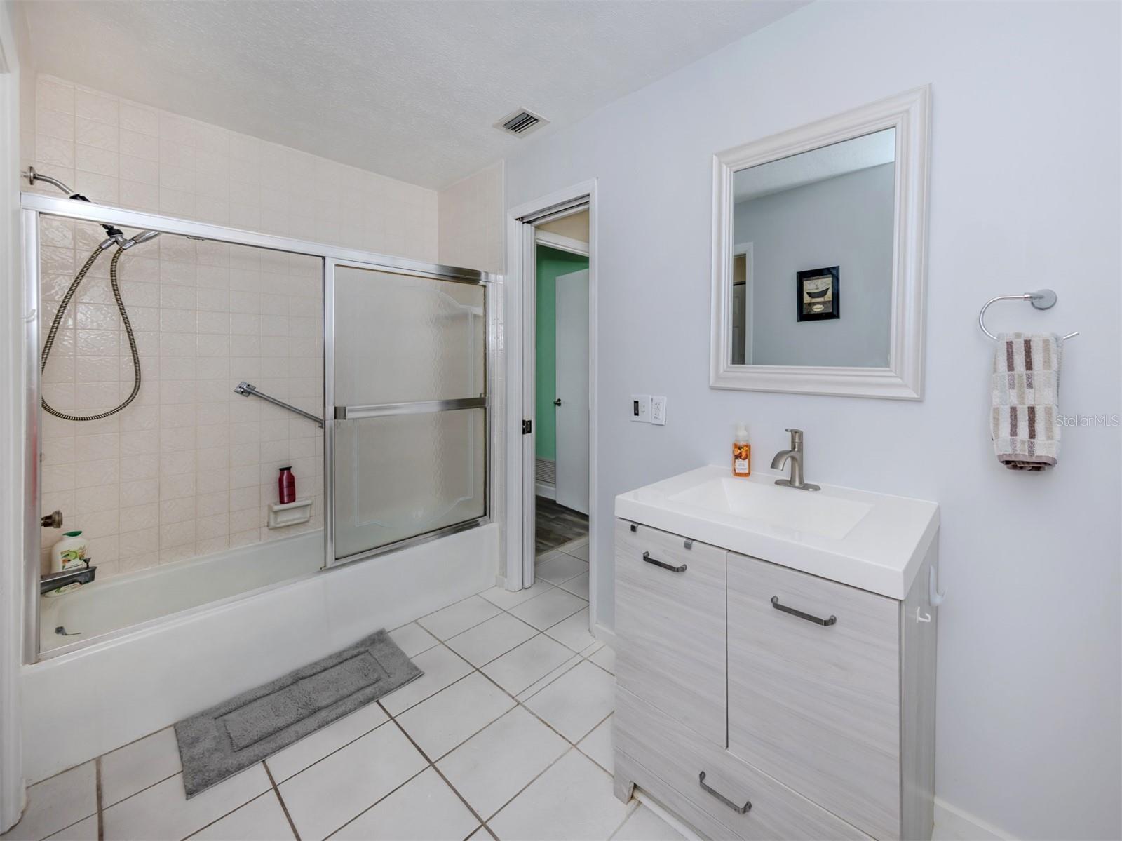 Image 32 of 82 For 1229 Lucaya Avenue
