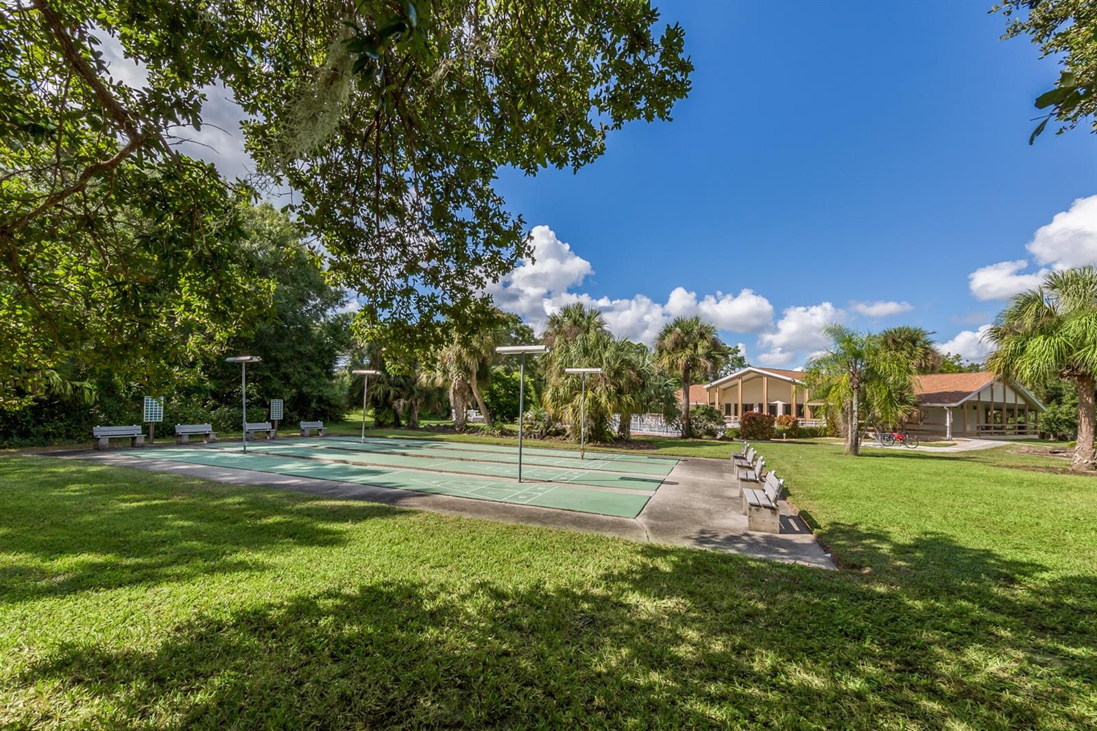 Image 36 of 82 For 1229 Lucaya Avenue
