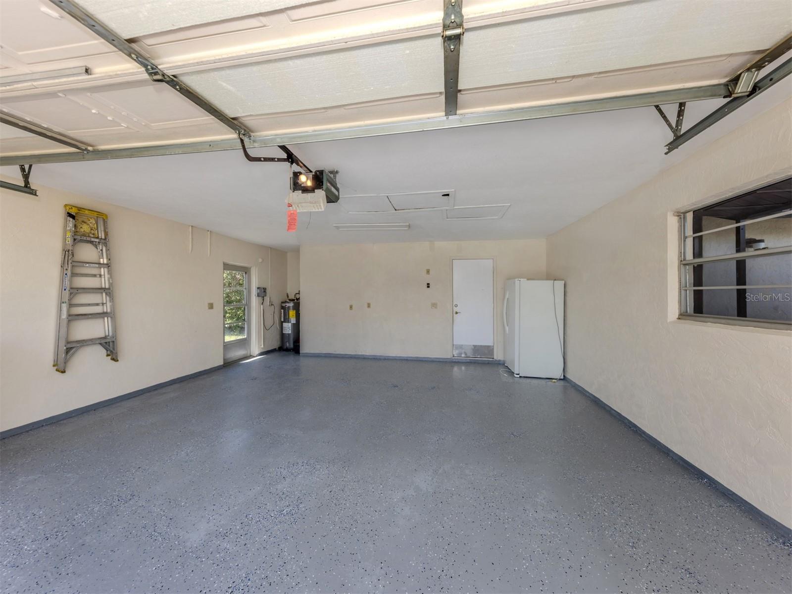Image 4 of 82 For 1229 Lucaya Avenue