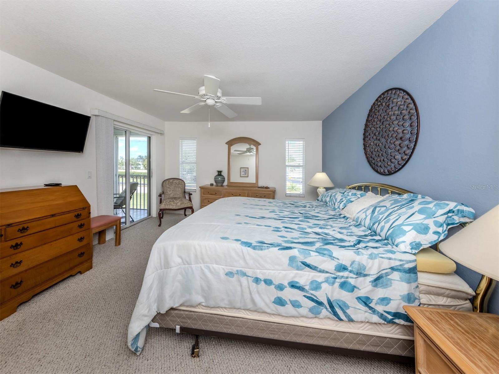 Image 24 of 35 For 5800 Sabal Trace Drive 904