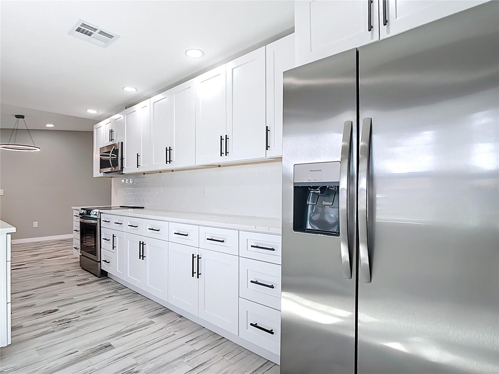 Image 16 of 41 For 7140 Teaberry Street