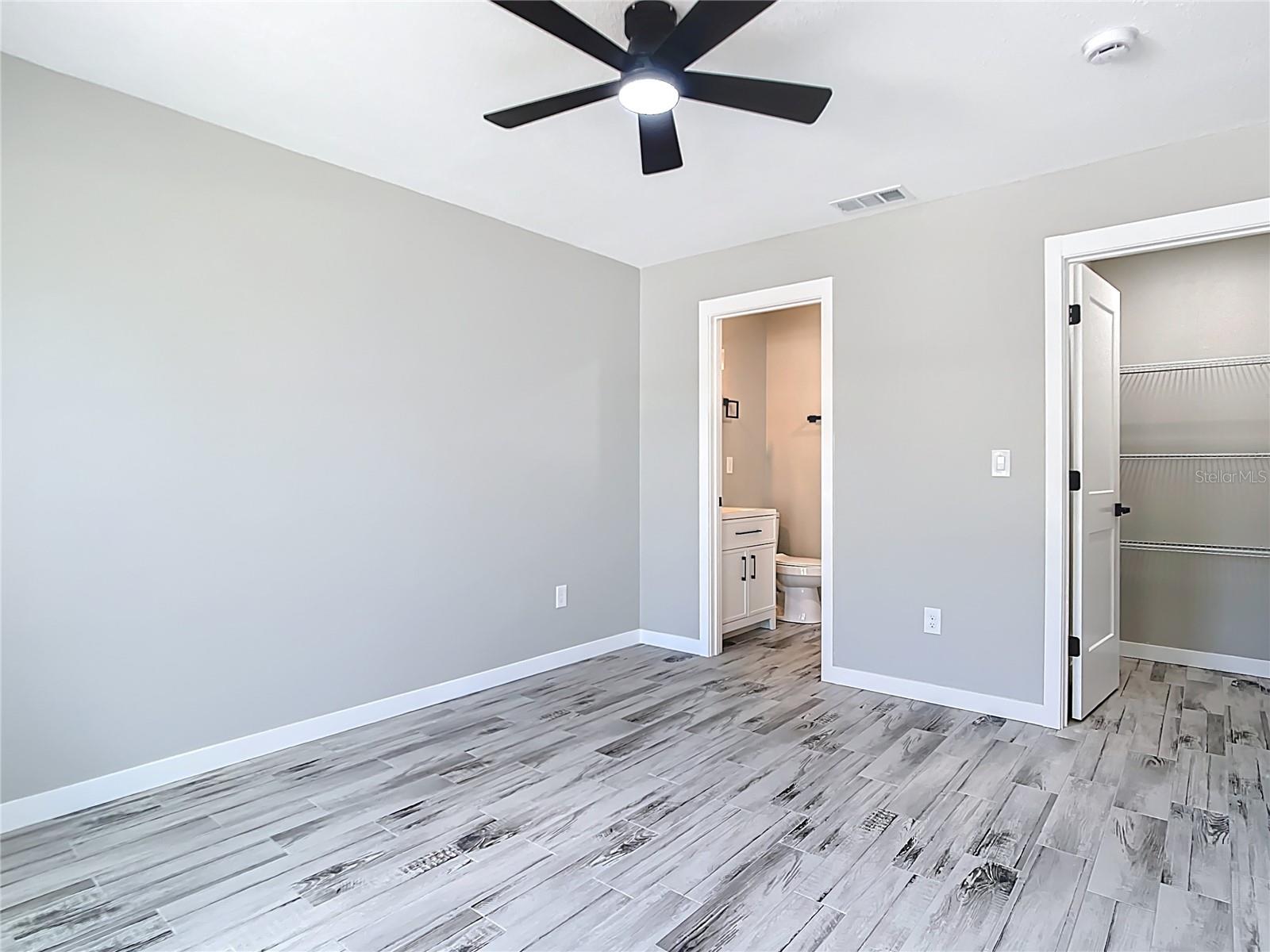 Image 23 of 41 For 7140 Teaberry Street