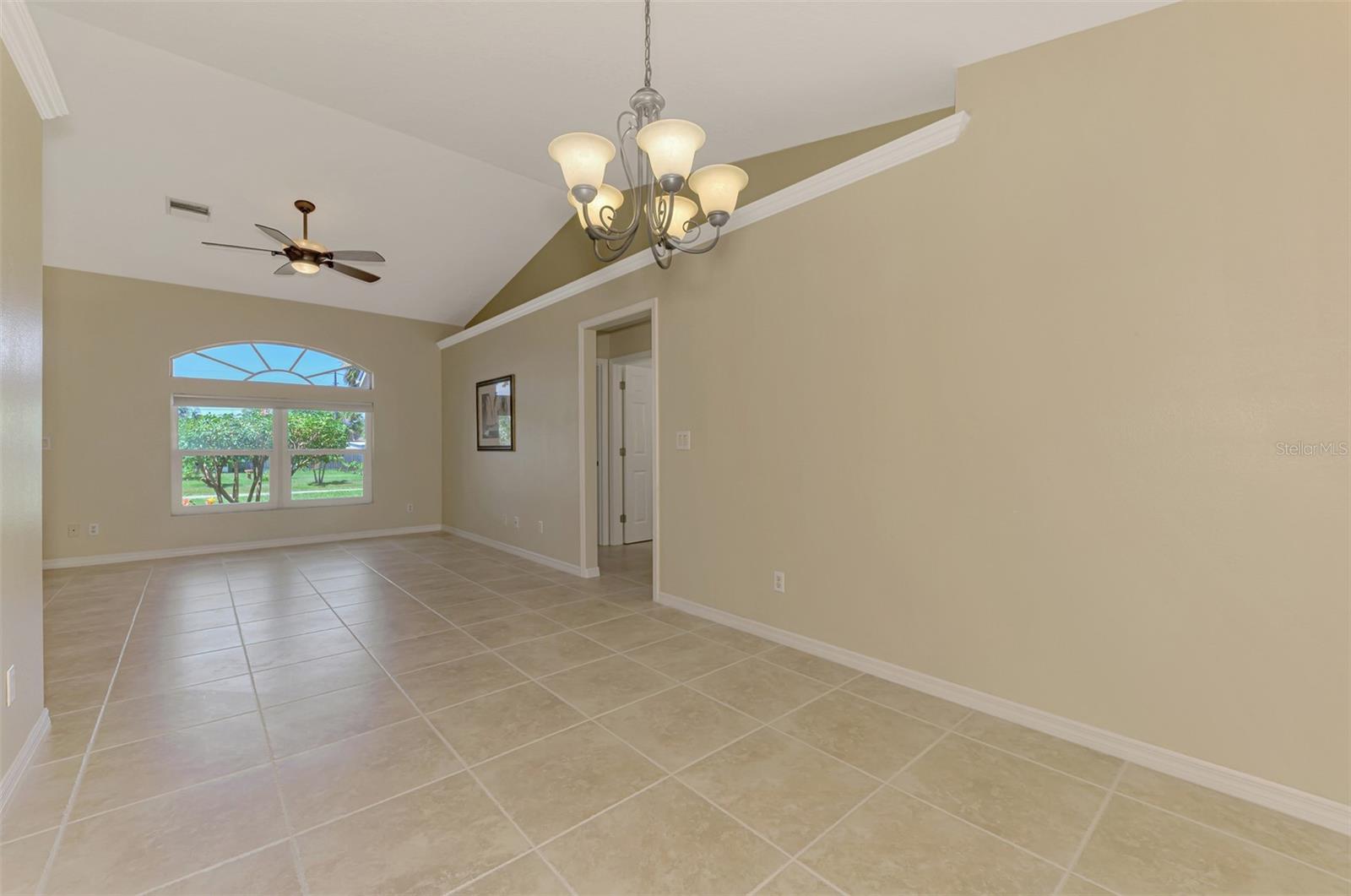 Image 12 of 47 For 331 Bucknell Road