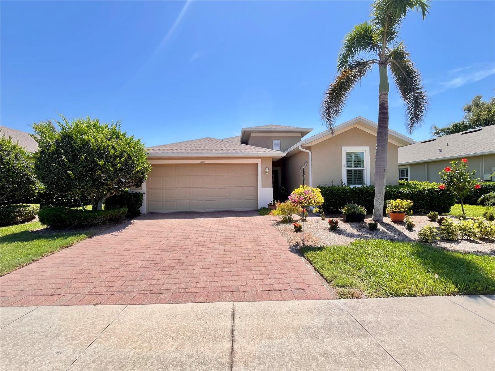 Details for 9118 Coachman Drive, VENICE, FL 34293