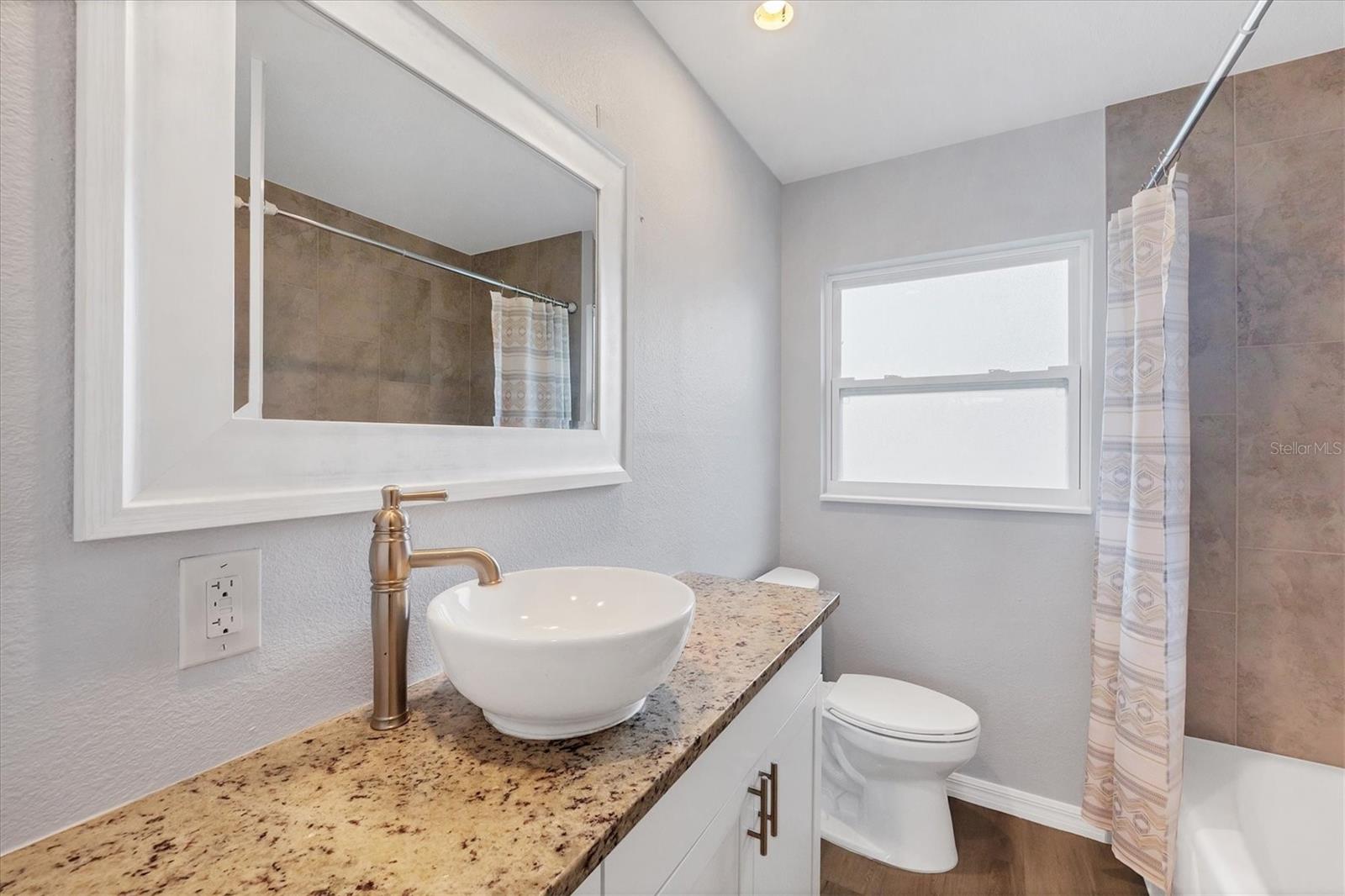 Image 18 of 35 For 3616 Lalani Boulevard