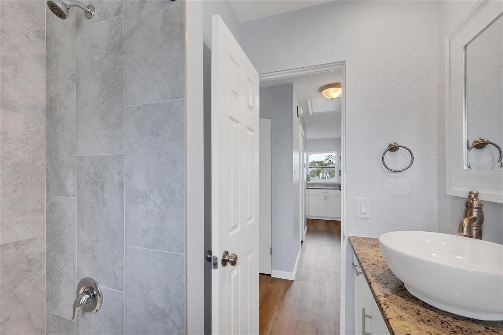 Image 19 of 35 For 3616 Lalani Boulevard
