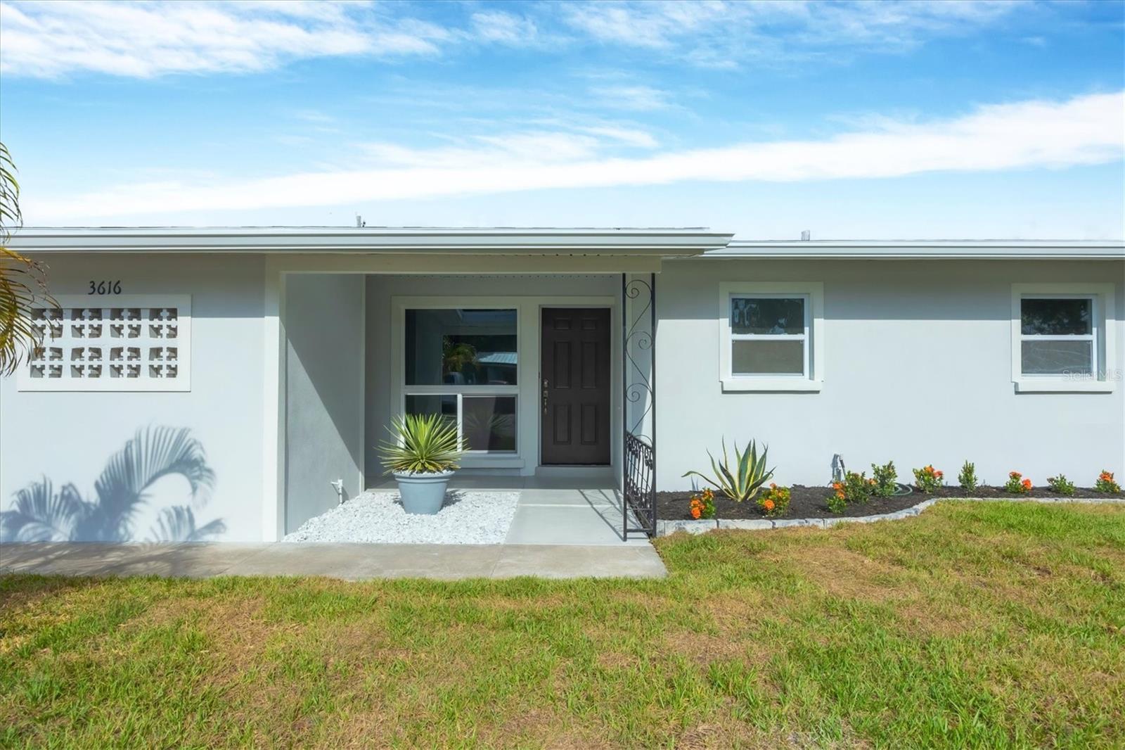 Image 3 of 35 For 3616 Lalani Boulevard