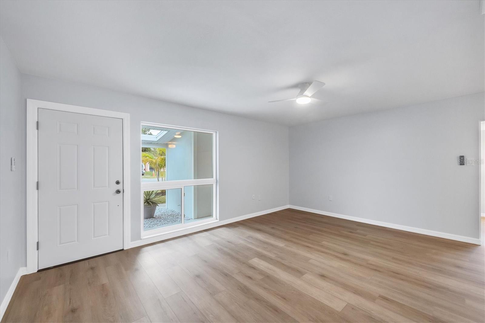 Image 4 of 35 For 3616 Lalani Boulevard
