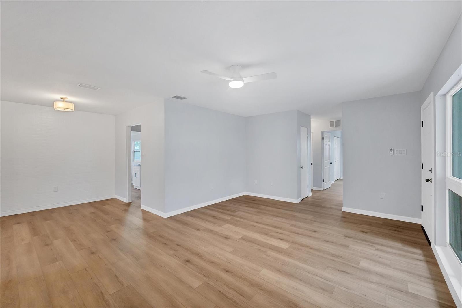 Image 6 of 35 For 3616 Lalani Boulevard
