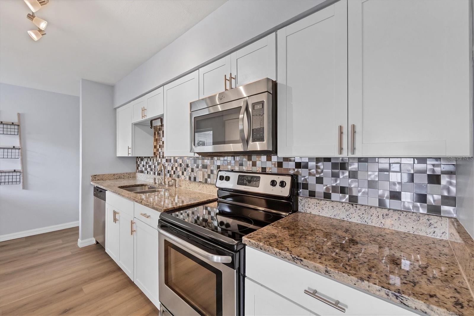 Image 9 of 35 For 3616 Lalani Boulevard