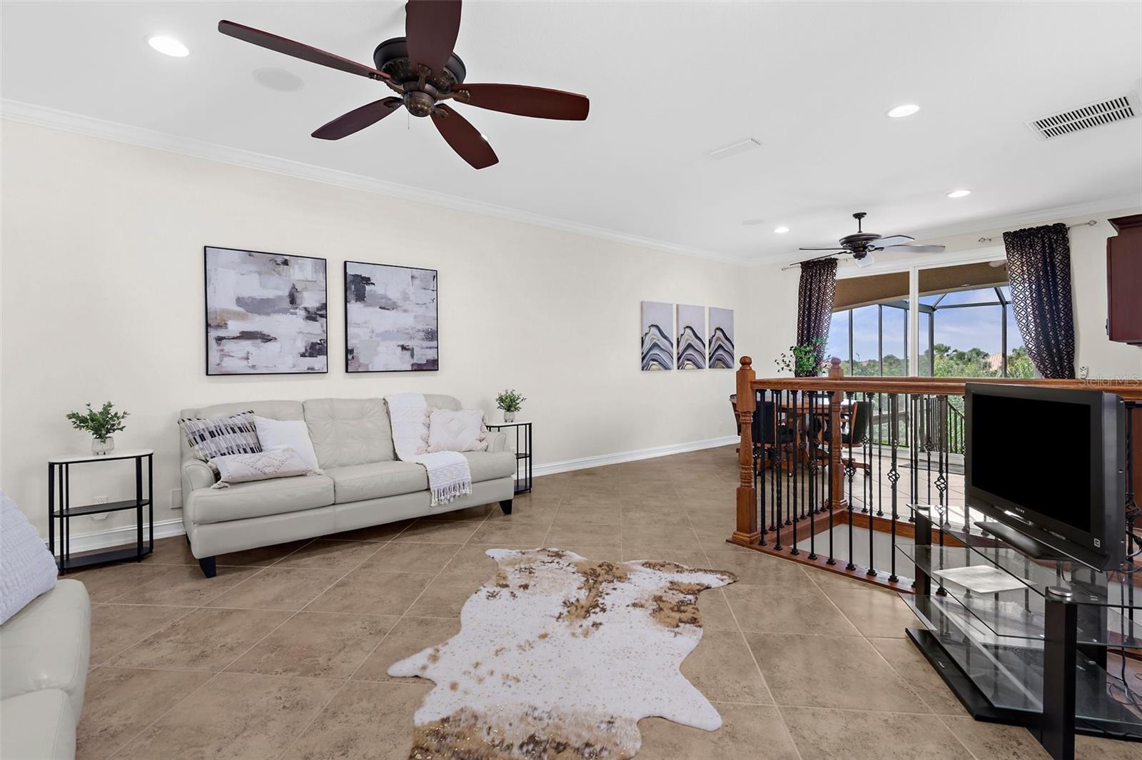 Image 11 of 84 For 186 Portofino Drive