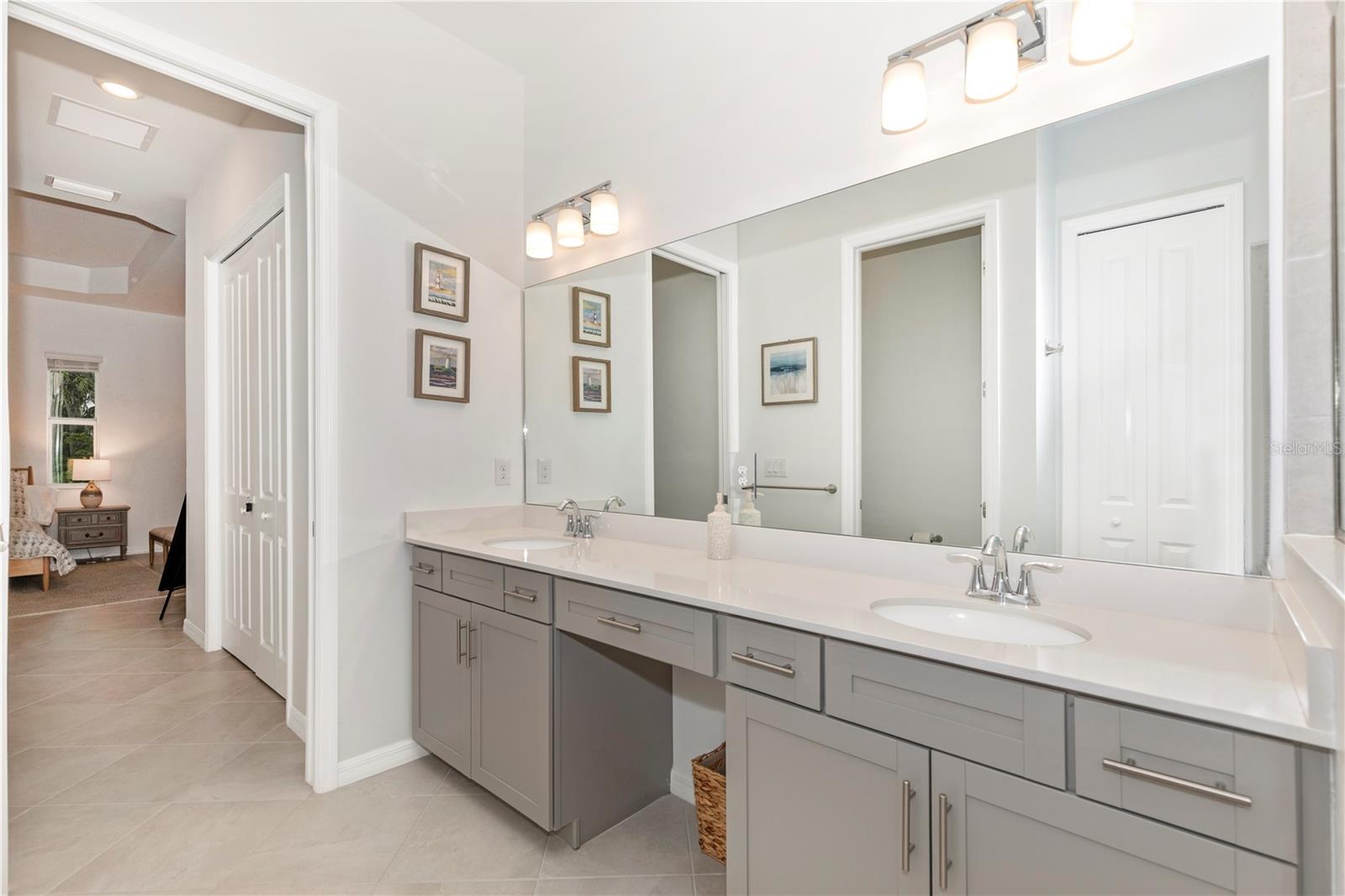 Image 26 of 100 For 17475 Jadestone Court