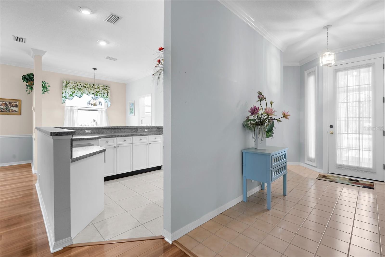 Image 11 of 42 For 4378 Summertree Road