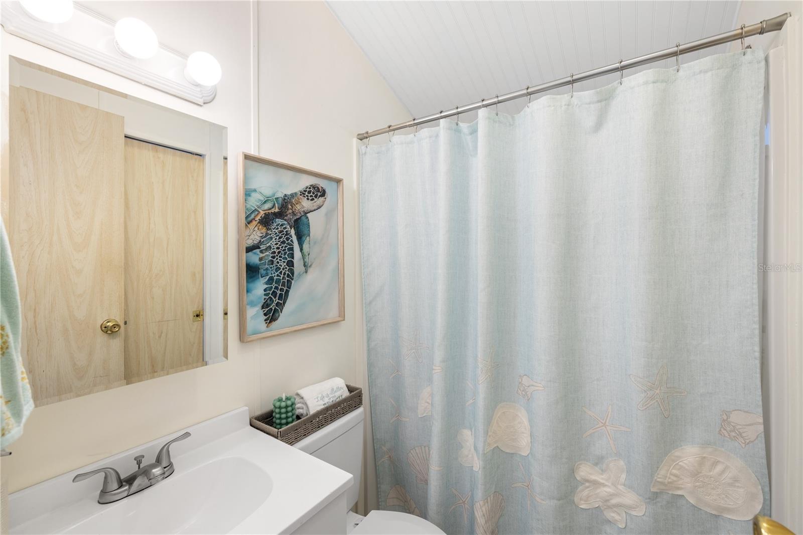 Image 18 of 45 For 1475 Flamingo Drive 143