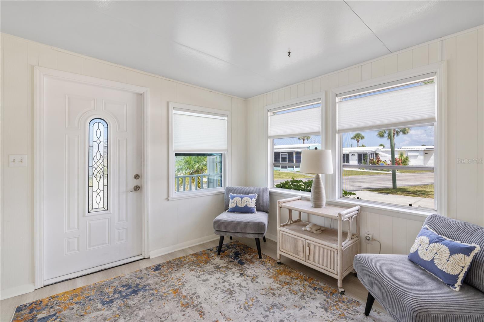 Image 2 of 45 For 1475 Flamingo Drive 143