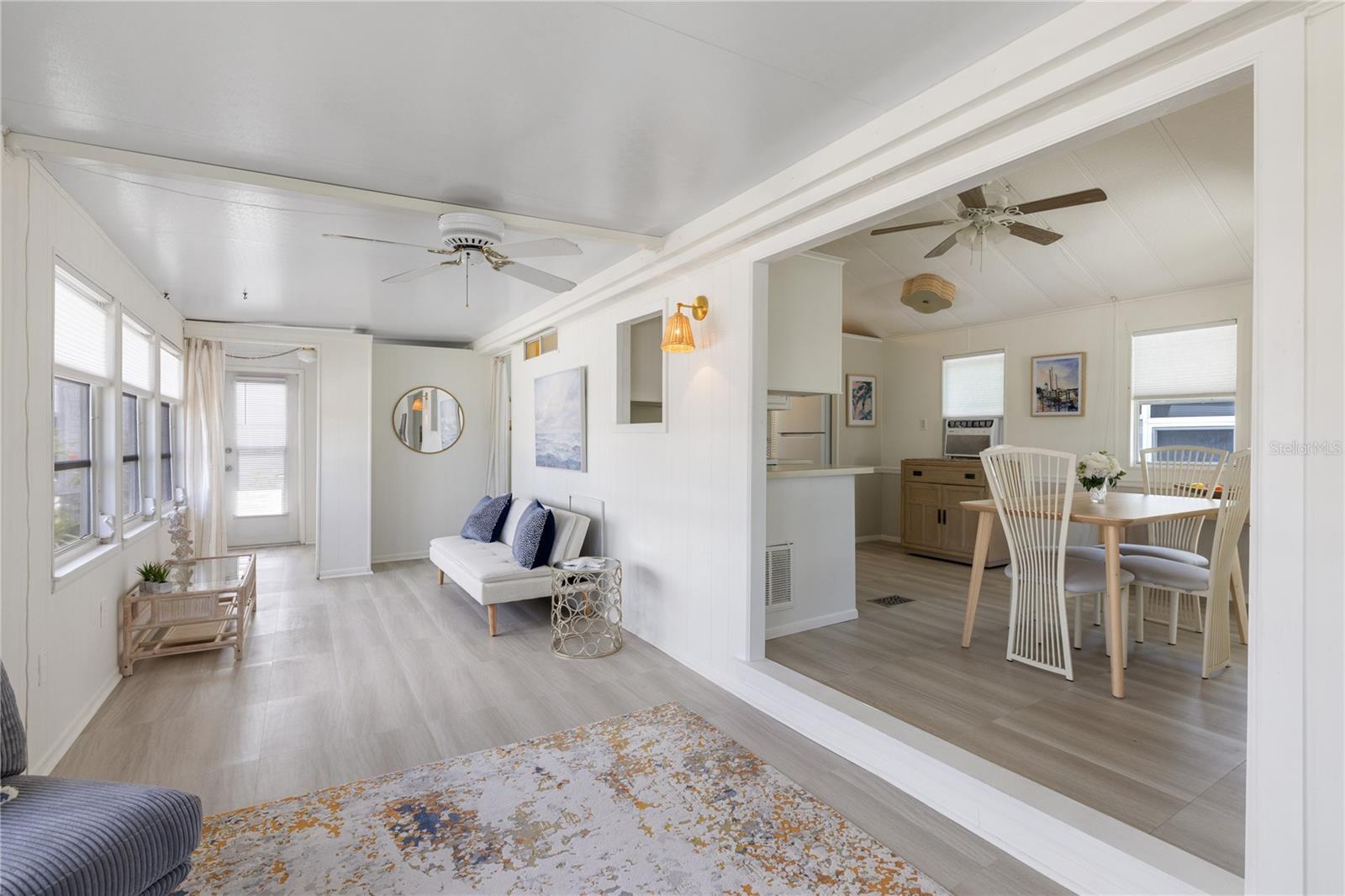 Image 4 of 45 For 1475 Flamingo Drive 143