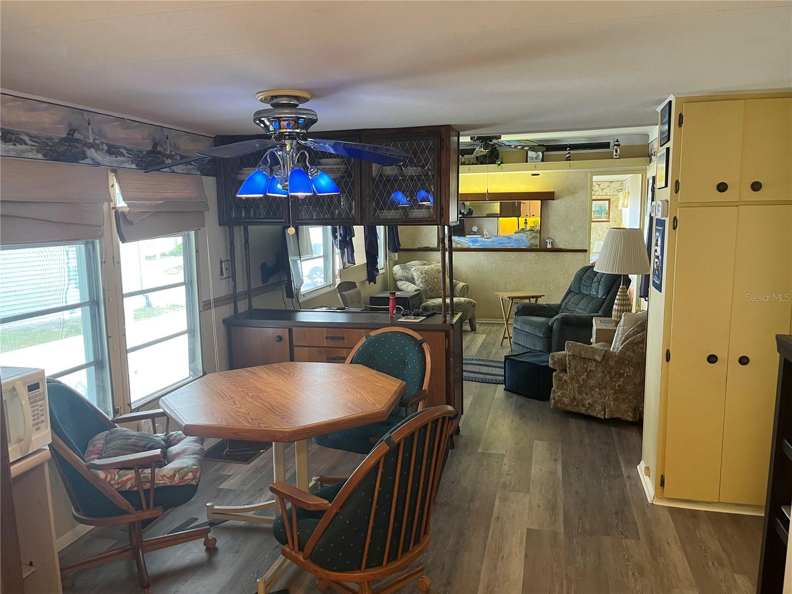 Image 20 of 40 For 834 Cervina Drive S