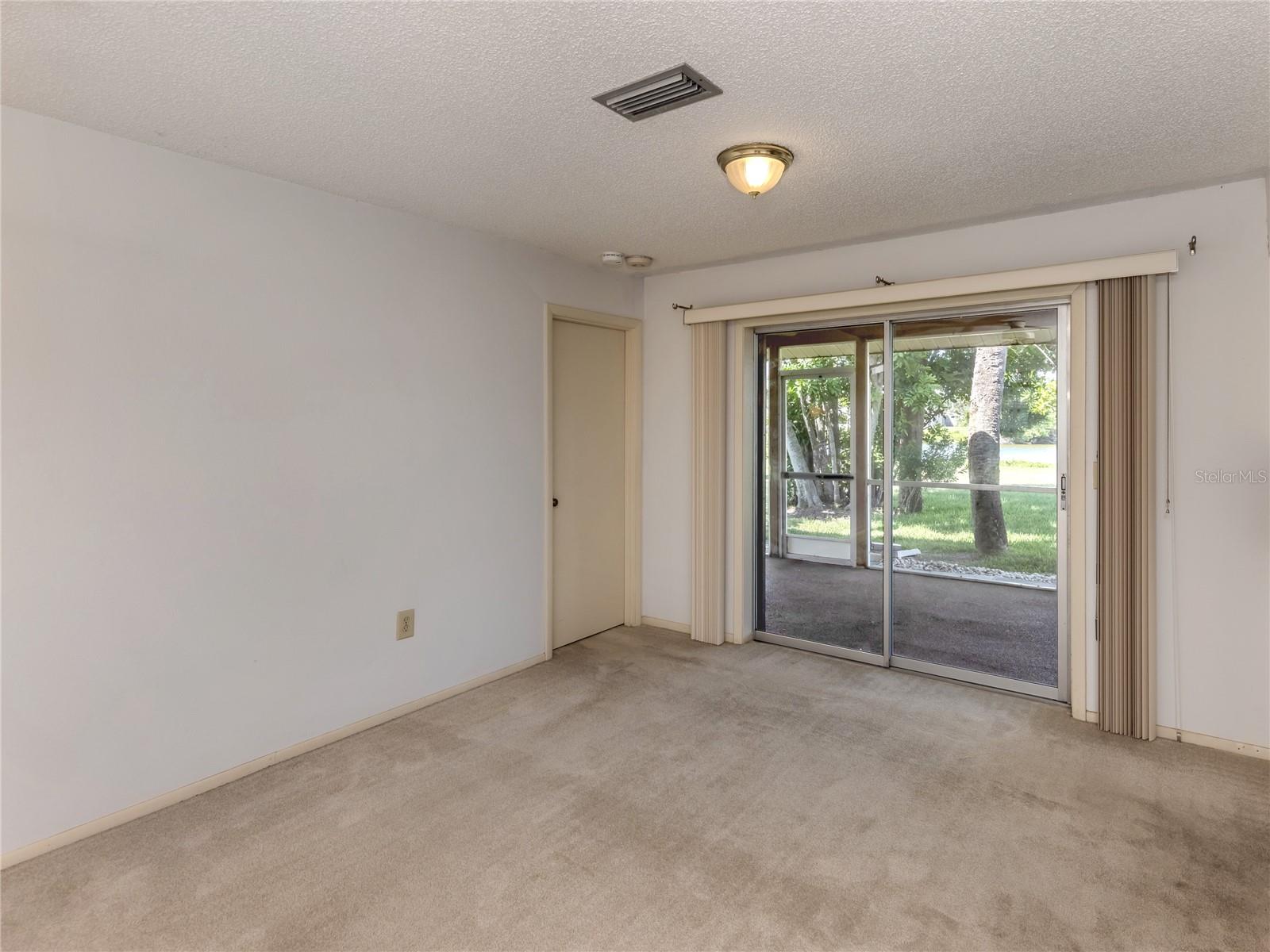 Image 11 of 55 For 1240 Lucaya Avenue