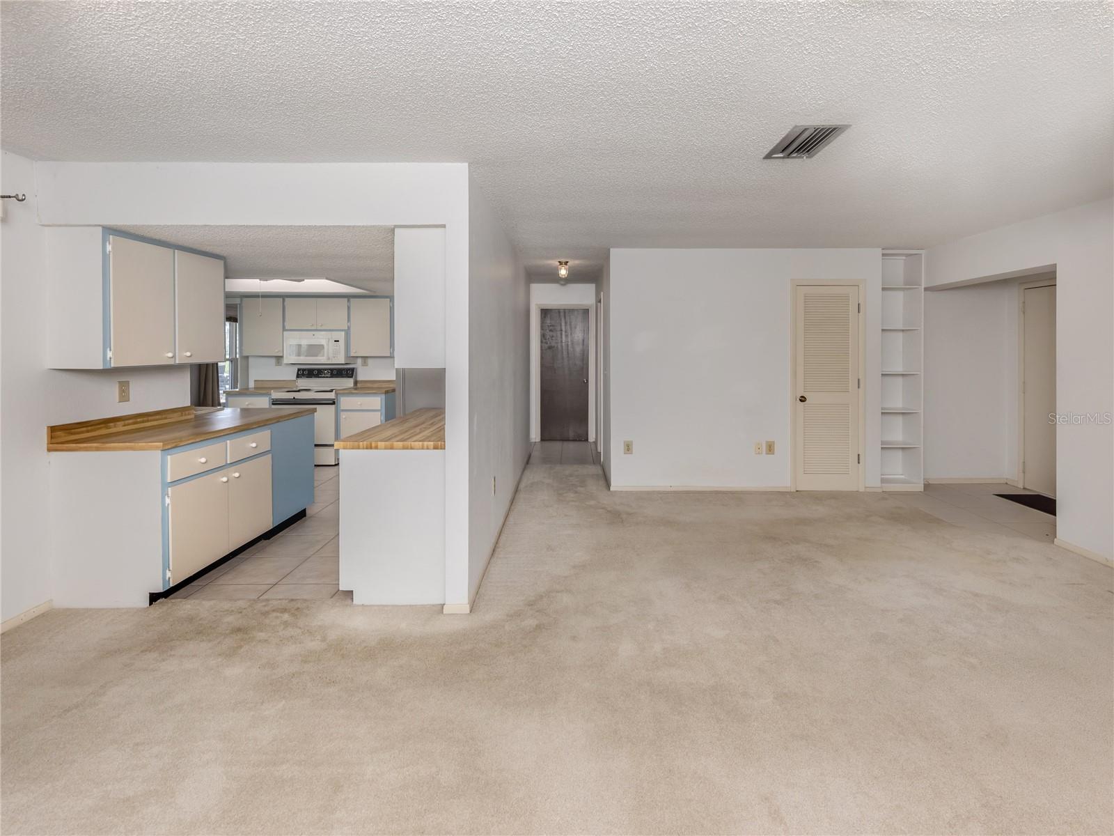 Image 13 of 55 For 1240 Lucaya Avenue