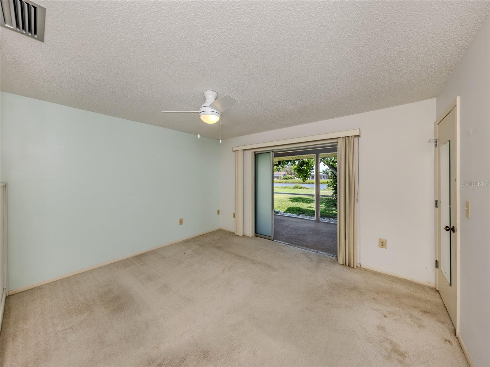 Image 21 of 55 For 1240 Lucaya Avenue