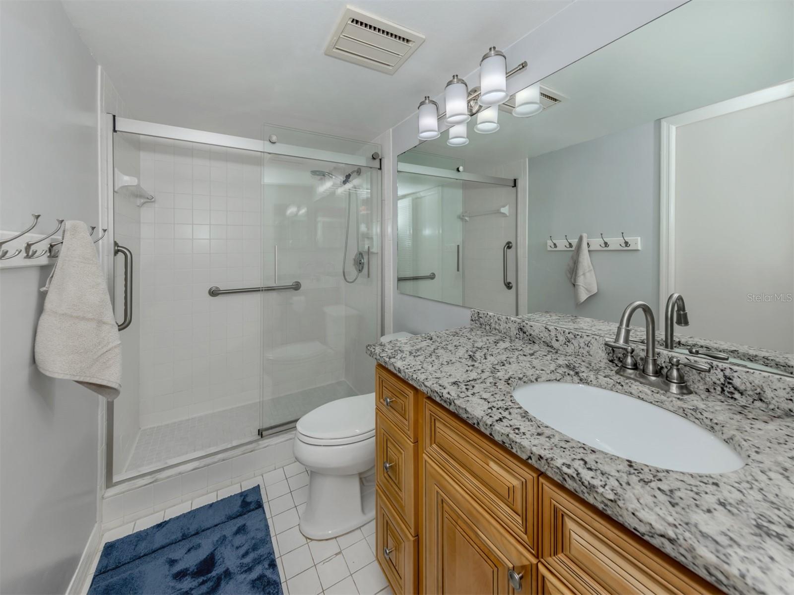 Image 14 of 52 For 418 Cerromar Court 158