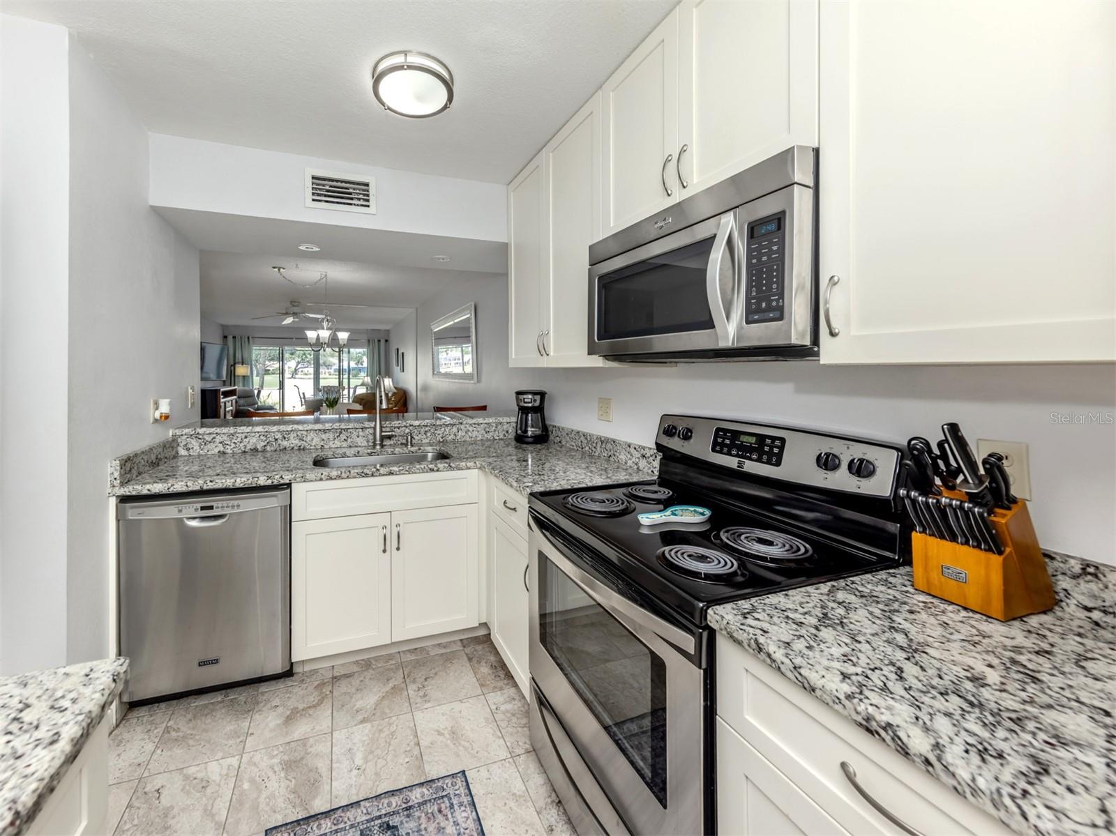 Image 47 of 52 For 418 Cerromar Court 158