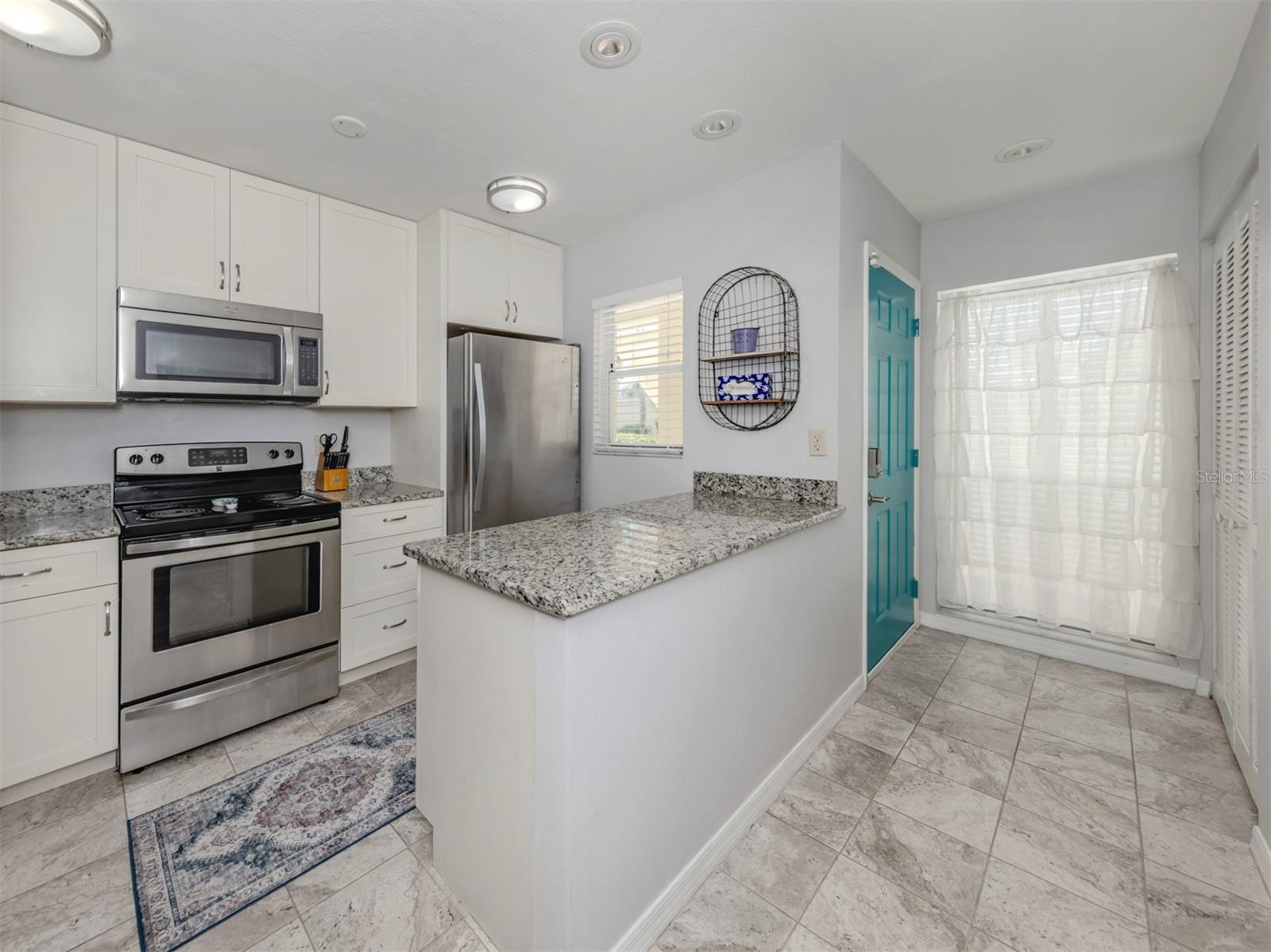 Image 5 of 52 For 418 Cerromar Court 158