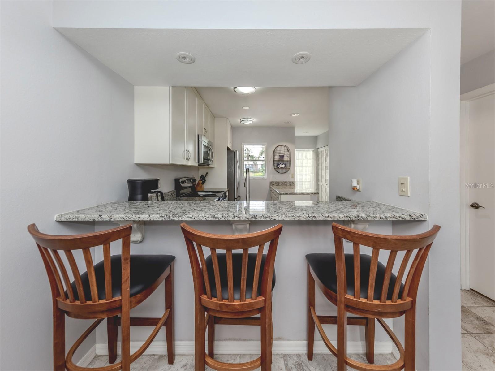 Image 8 of 52 For 418 Cerromar Court 158