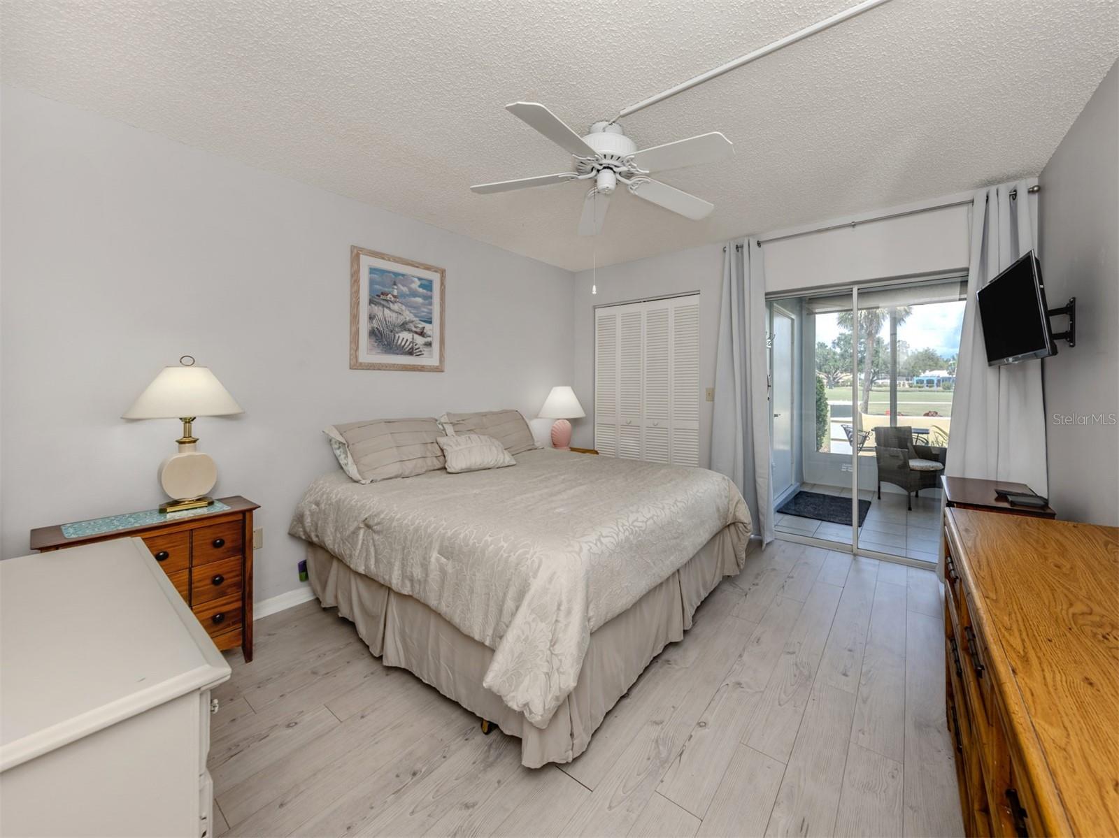 Image 9 of 52 For 418 Cerromar Court 158