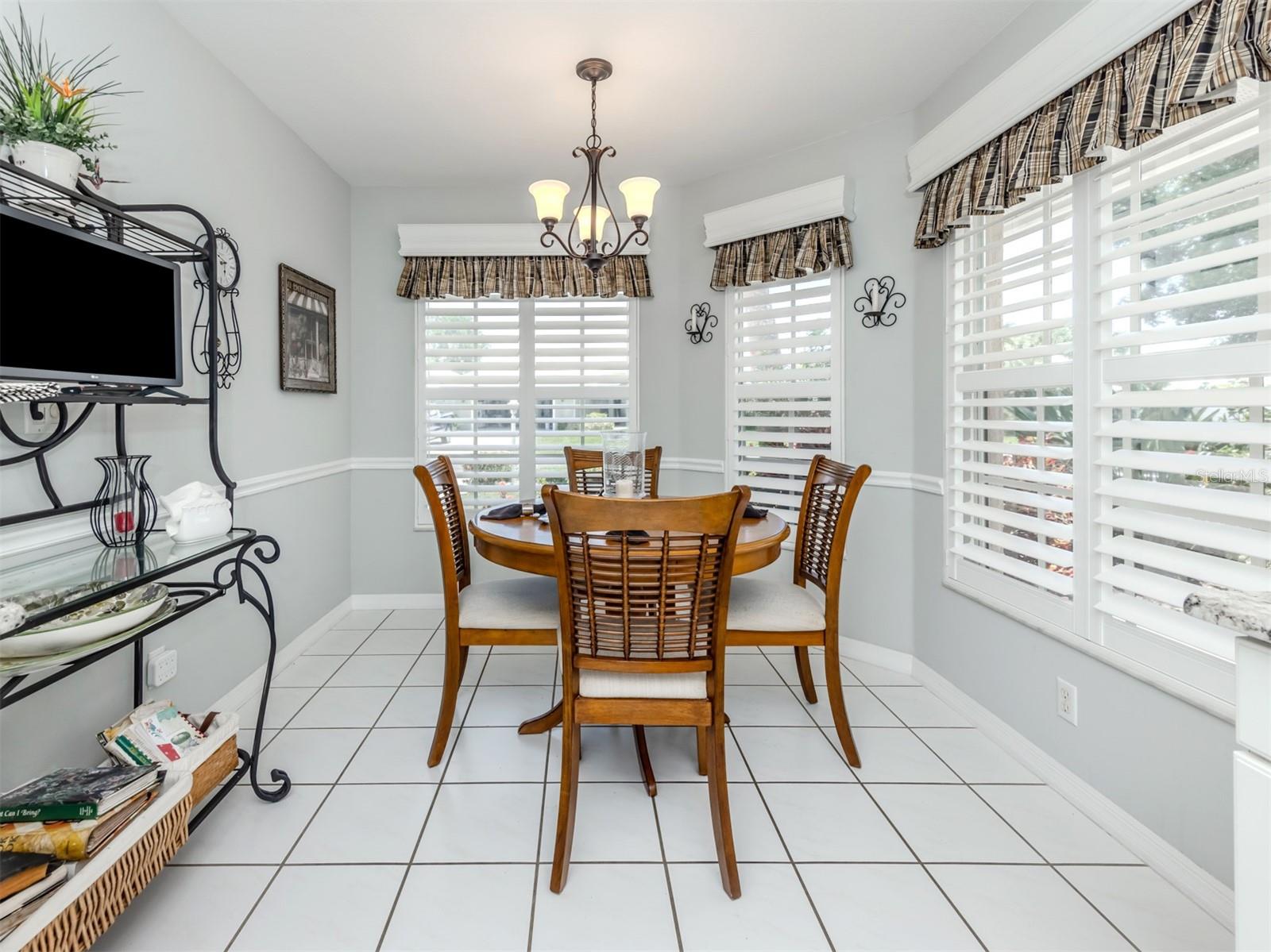 Image 17 of 72 For 1531 Belfry Drive
