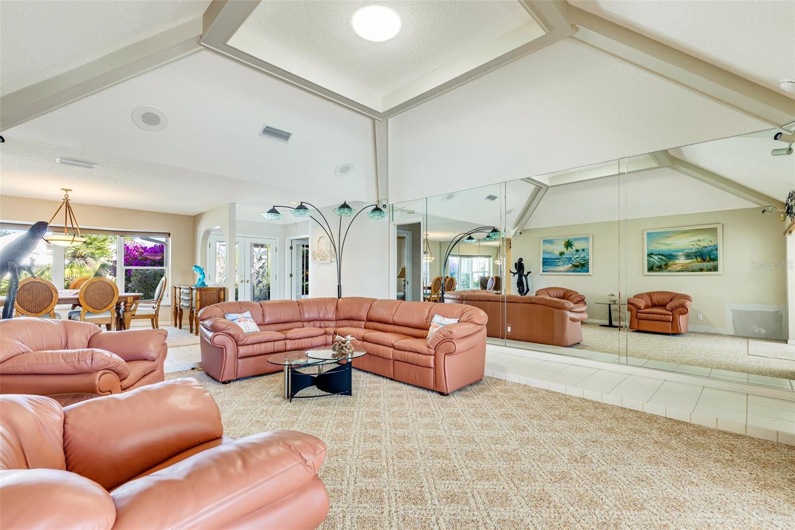 Image 13 of 46 For 838 Carnoustie Drive