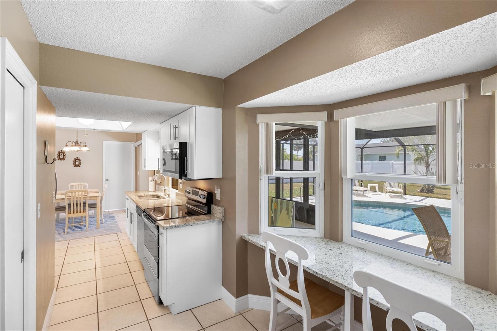 Image 13 of 46 For 10444 Willmington Boulevard