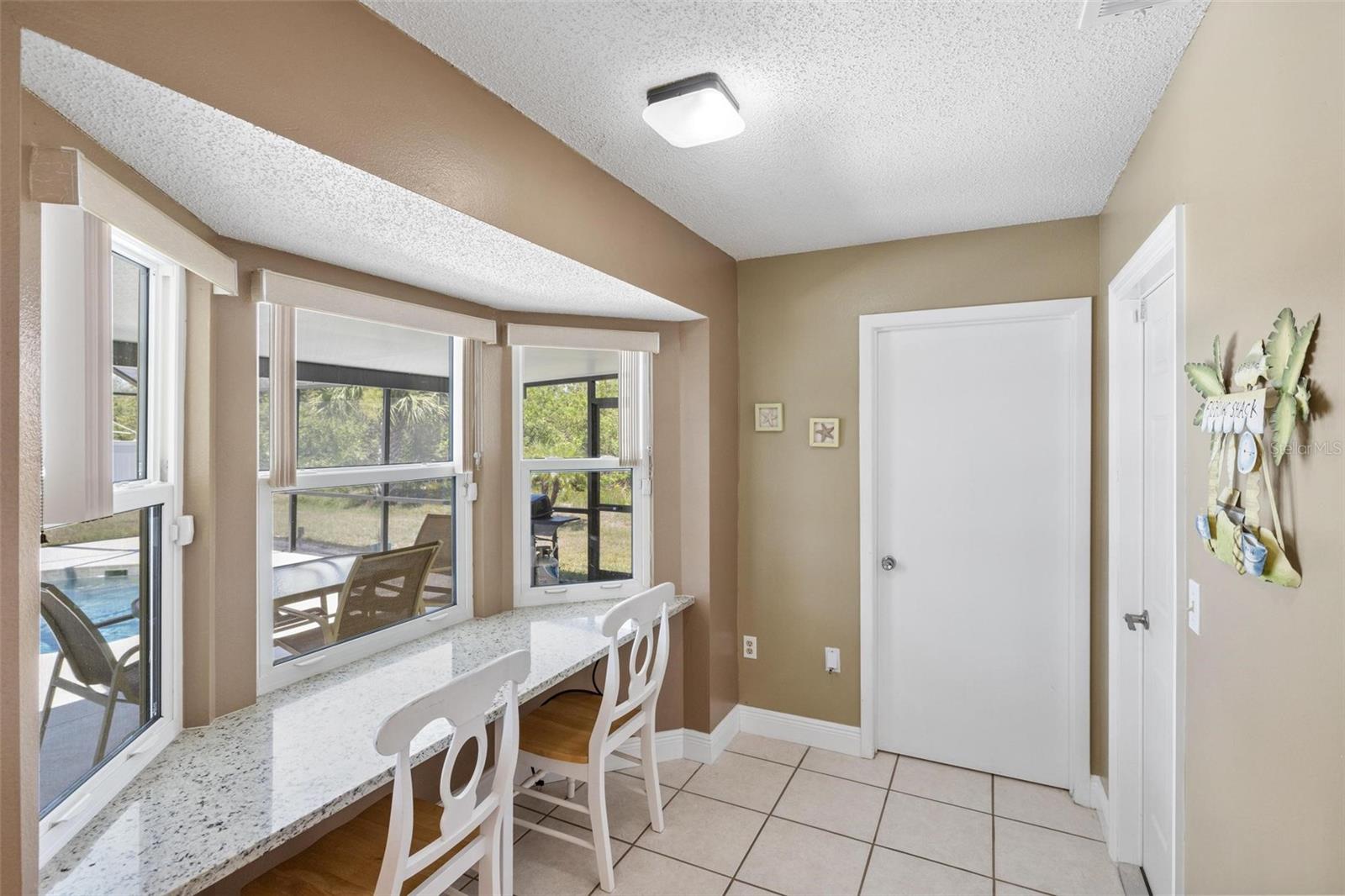 Image 14 of 46 For 10444 Willmington Boulevard