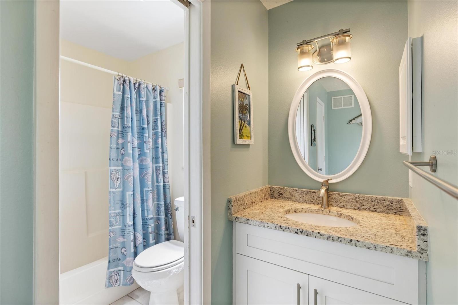 Image 22 of 46 For 10444 Willmington Boulevard