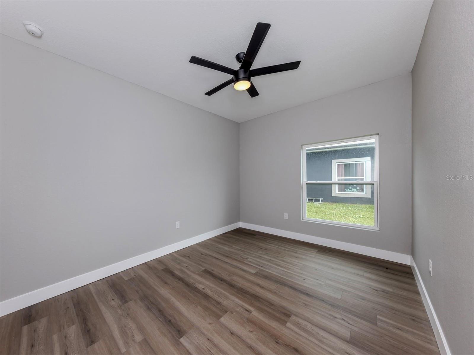 Image 6 of 29 For 12552 Buffing Road