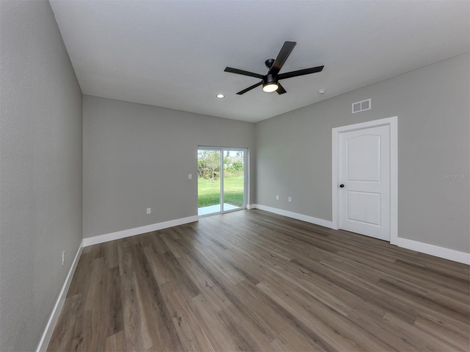 Image 7 of 29 For 12552 Buffing Road