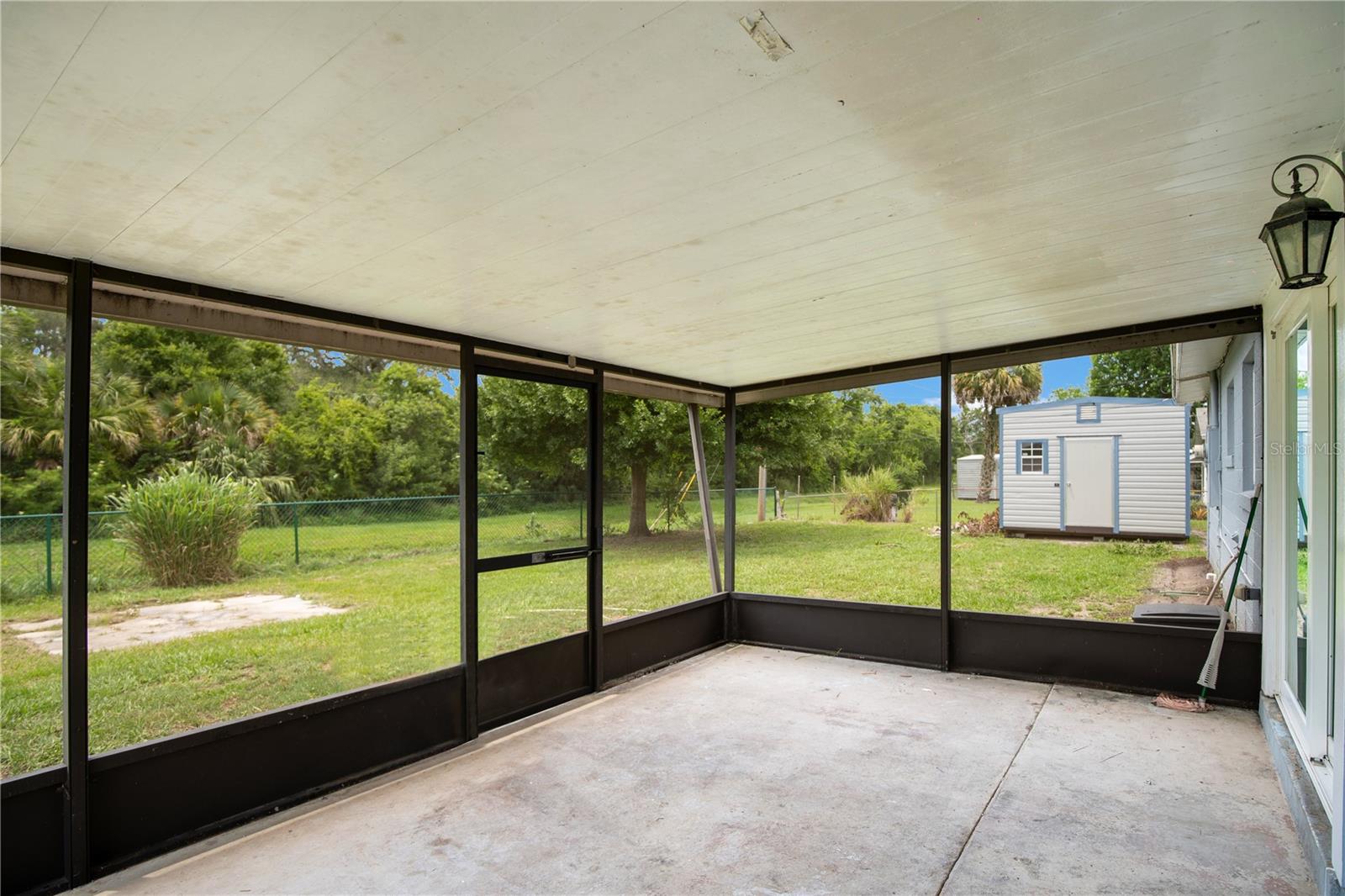 Image 17 of 31 For 1132 Crescent Drive