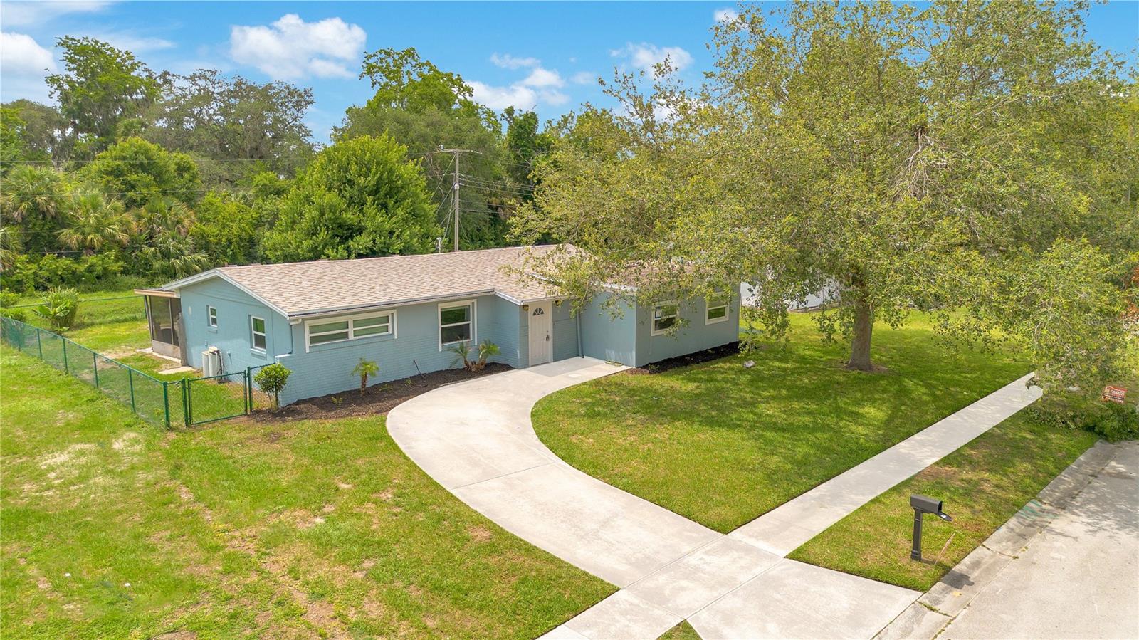 Image 24 of 31 For 1132 Crescent Drive