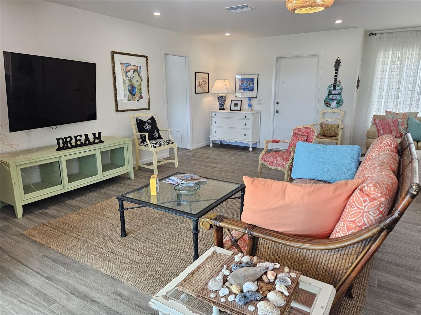 Image 6 of 33 For 2353 Bal Harbour Drive