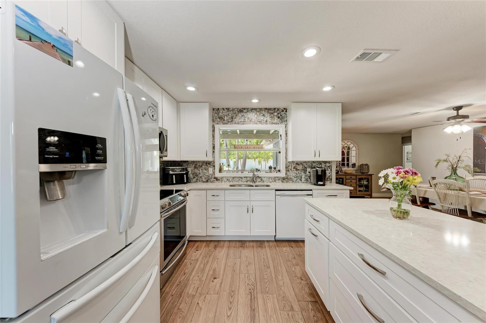 Image 11 of 54 For 5207 5th Avenue Drive Nw