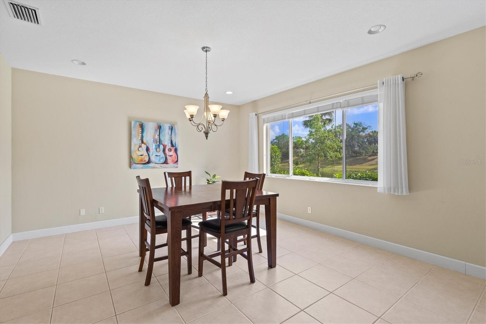 Image 18 of 85 For 11986 Granite Woods Loop