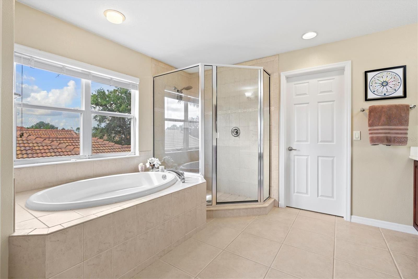 Image 33 of 85 For 11986 Granite Woods Loop