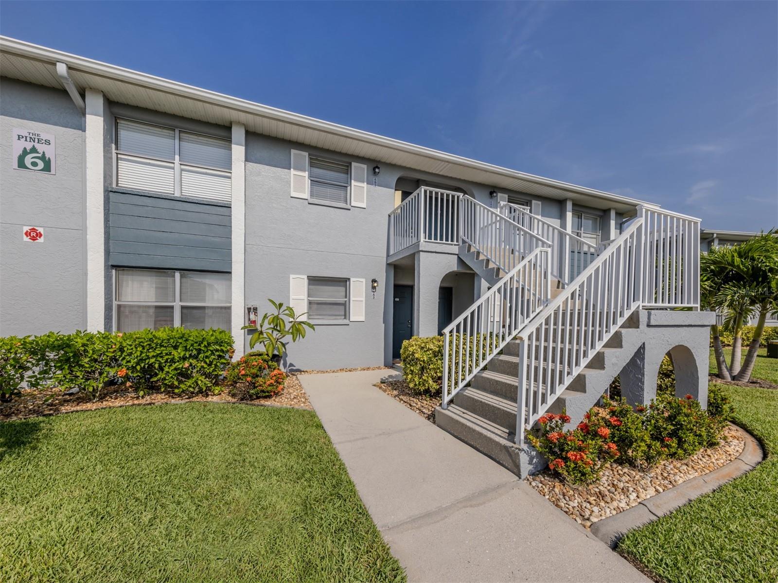 Image 2 of 33 For 25050 Sandhill Boulevard 6a3