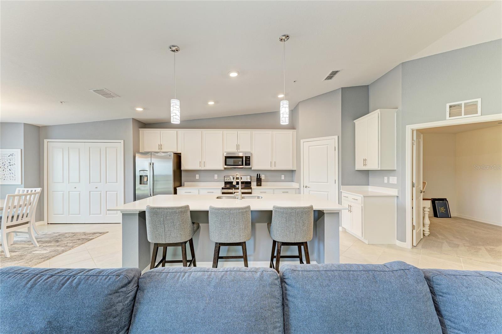 Image 12 of 93 For 12390 Wellen Golf Street 203