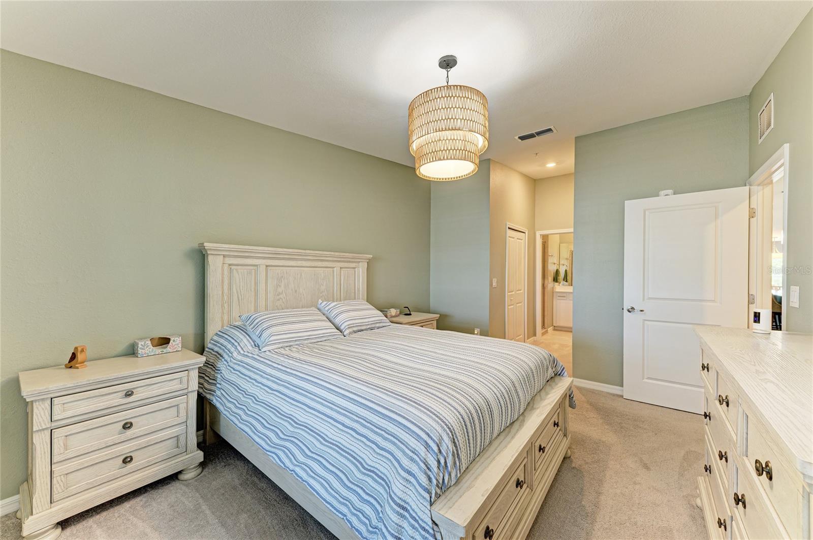 Image 25 of 93 For 12390 Wellen Golf Street 203